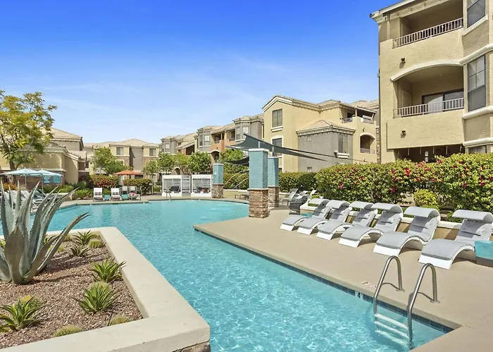 Boulevard 1br By Stadium Pool Parking Gym 04 * Glendale