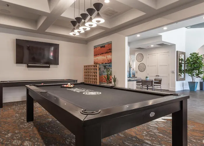 Apartment Boulevard 1br By Stadium Pool Parking Gym 04 Glendale